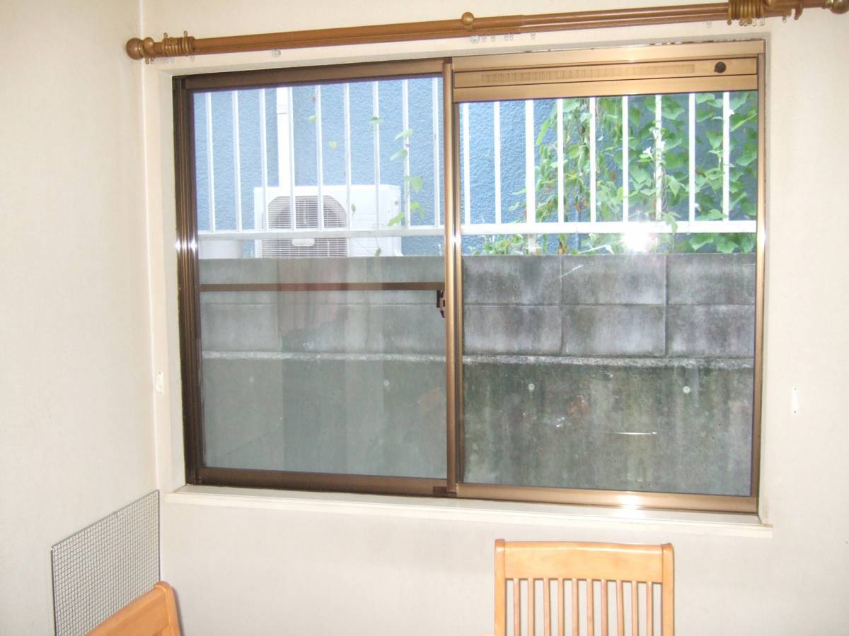 すまい：Ｒｅの0132　内窓設置工事　和歌山県橋本市の施工前の写真1