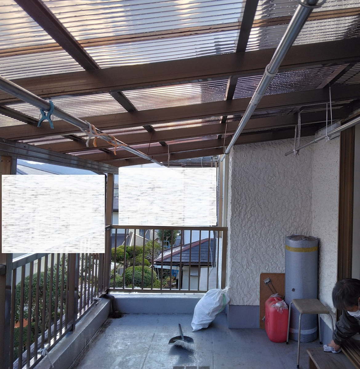 すまい:Reの0224 波板張替工事 和歌山県橋本市城山台の施工前の写真1