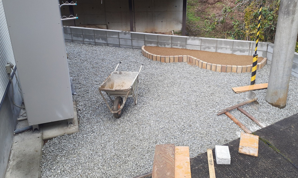 すまい：Ｒｅの0234　裏庭のリフォーム工事　和歌山県橋本市高野口の施工後の写真1