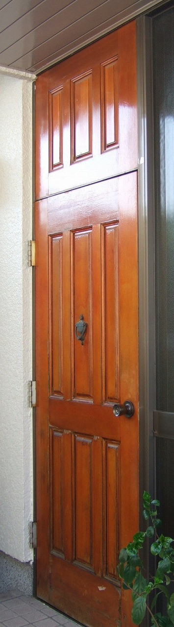 すまい：Ｒｅの0239　玄関リフォーム工事　和歌山県橋本市柿の木坂の施工前の写真1