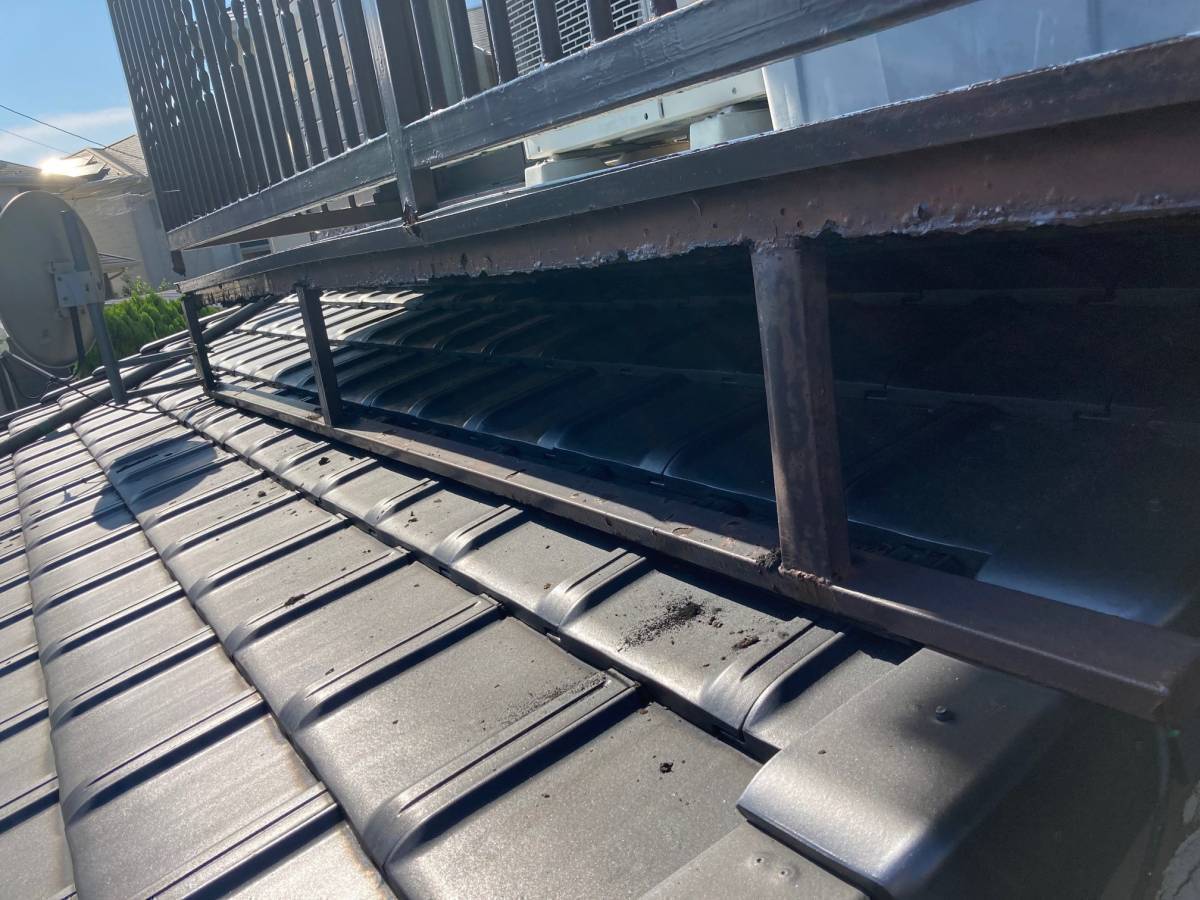 水戸トーヨー住器のひたちなか市　バルコニー+テラス屋根取付工事の施工前の写真2