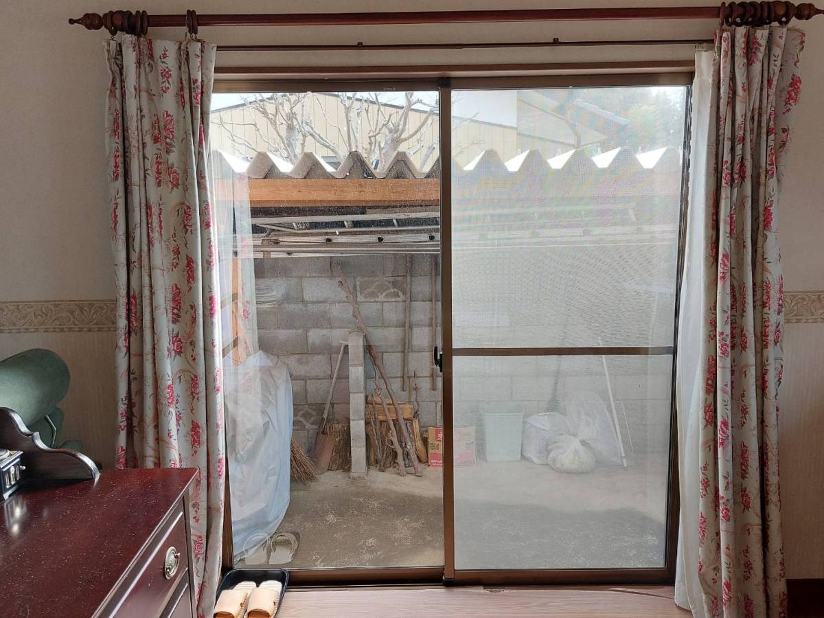 水戸トーヨー住器の城里町　内窓 インプラス取付工事の施工前の写真2