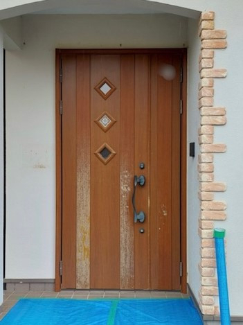 水戸トーヨー住器の日立市 リシェント玄関ドア工事の施工前の写真1