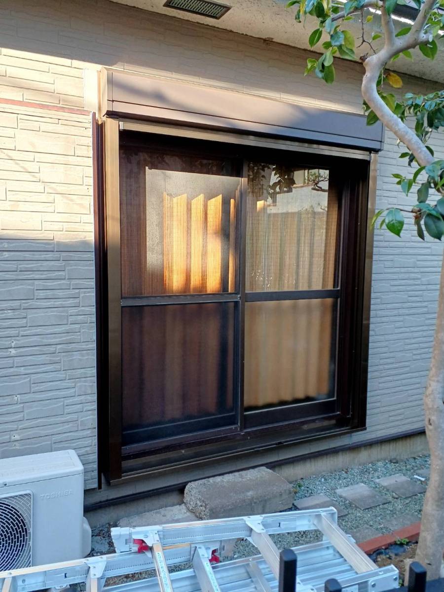 横浜トーヨー住器の自然災害に備えて窓の強化を！！リフォームシャッターの施工後の写真1