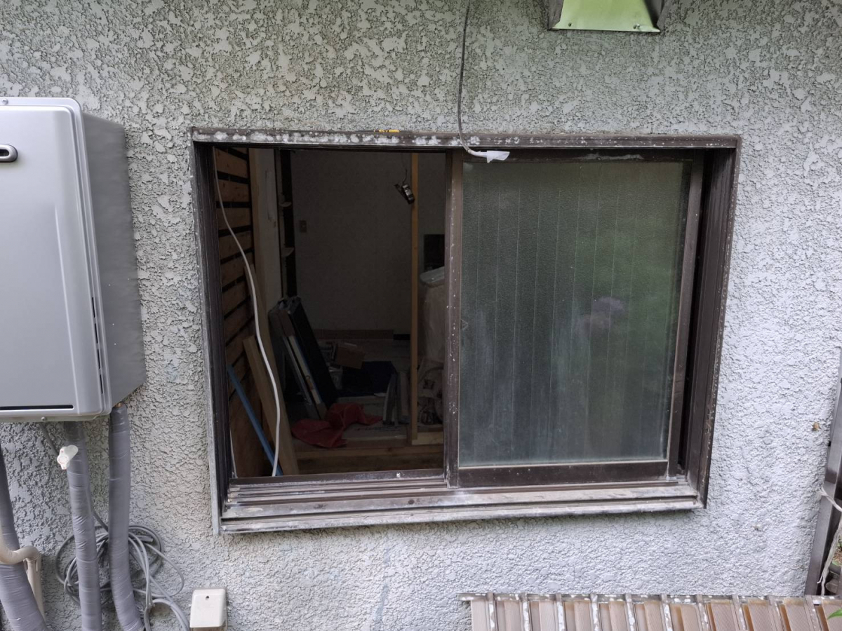 横浜トーヨー住器のリプラス施工の施工前の写真2