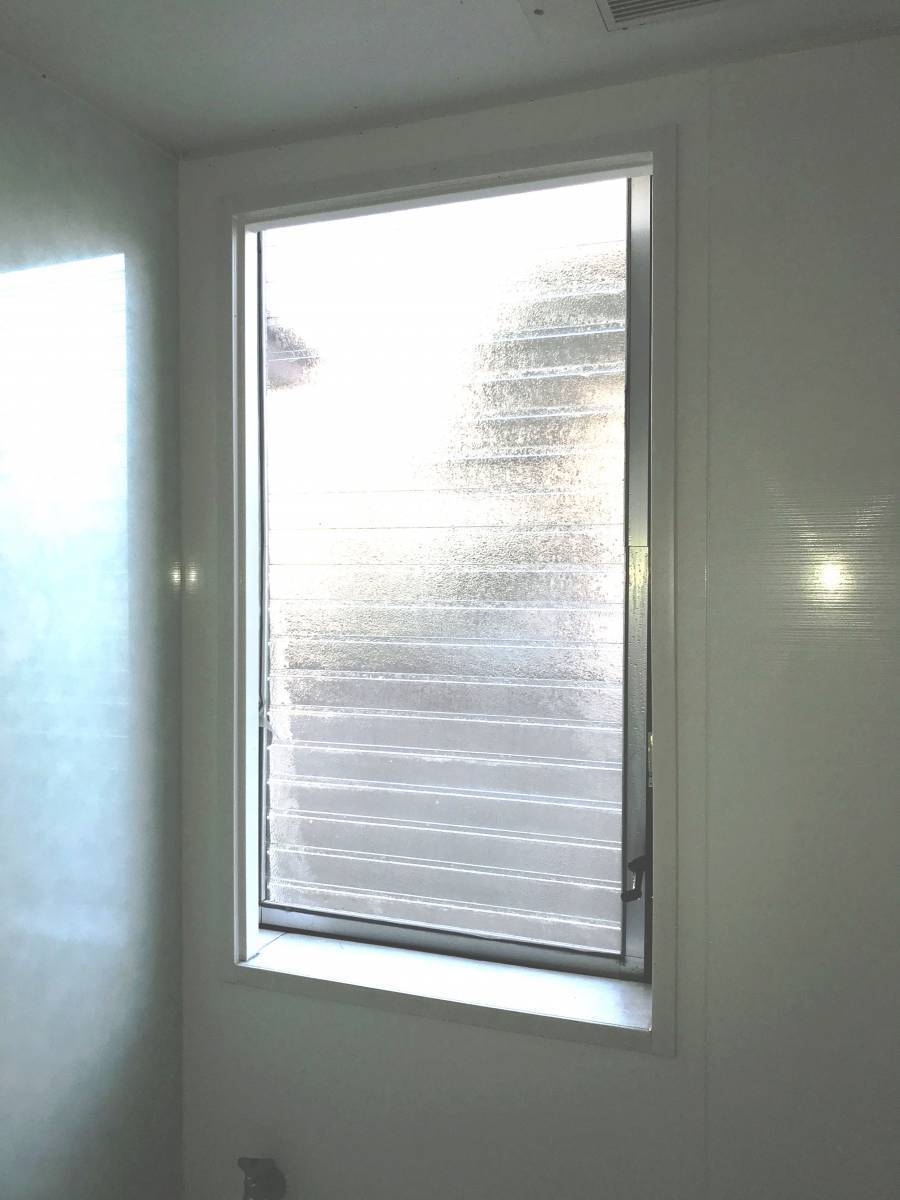 フクシマ建材の浴室に内窓取付の施工前の写真1