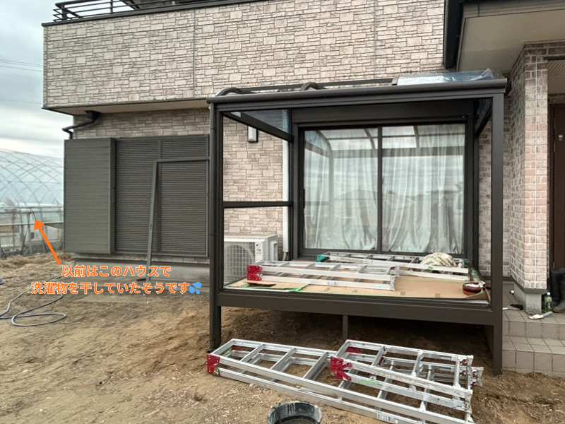 桶庄トーヨー住器の千葉県｜一宮町｜ビニールハウスへの往復はもう卒業！サンルーム「サニージュ」で家事動線を劇的に改善の施工前の写真3