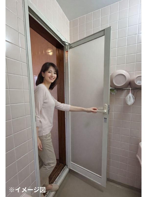 桶庄トーヨー住器の千葉県｜一宮町｜浴室折戸のガタつき・カビのお悩み解決！カバー工法で開閉スムーズ＆お掃除も楽々✨の施工後の写真2