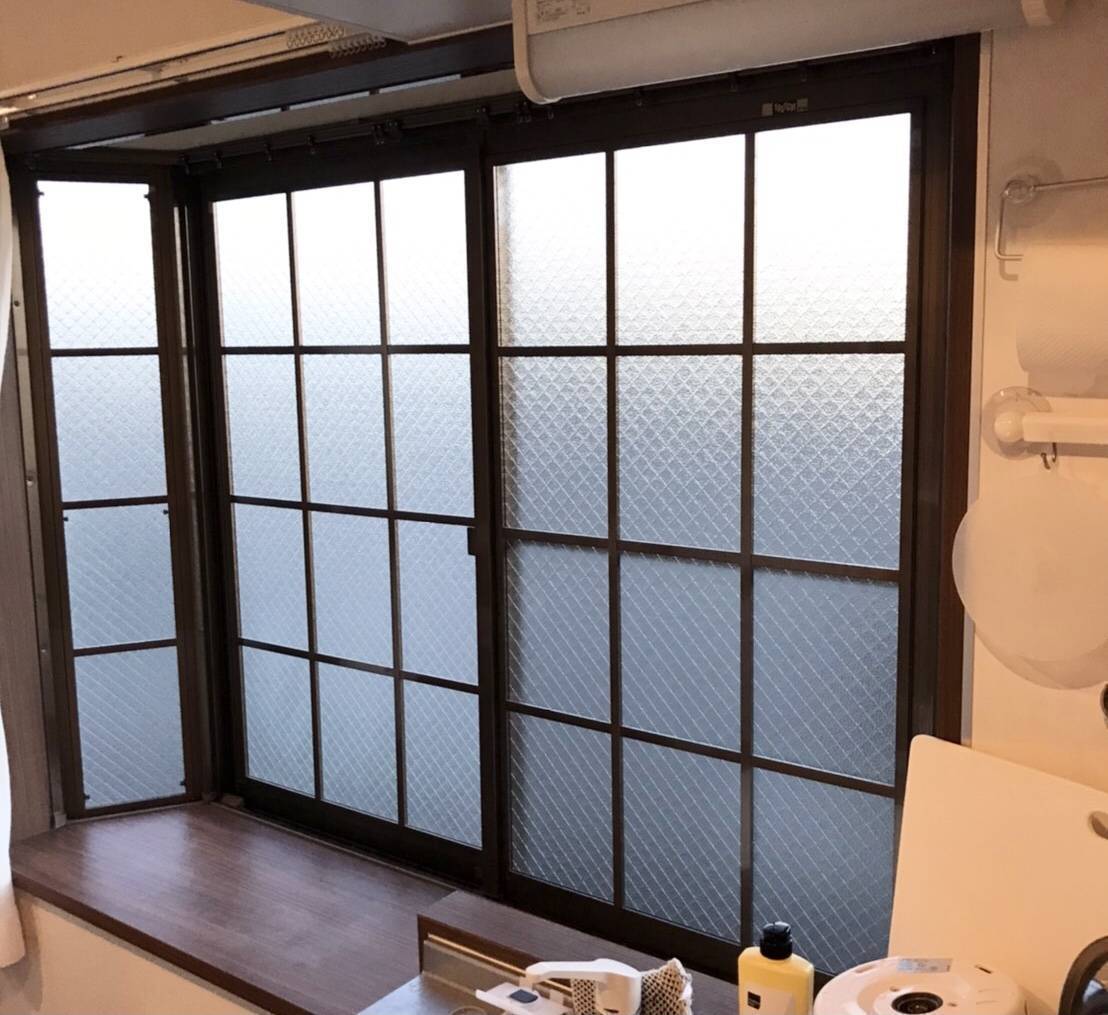ヤシオトーヨー住器の出窓にもインプラスで冷暖房費を節約！の施工前の写真1