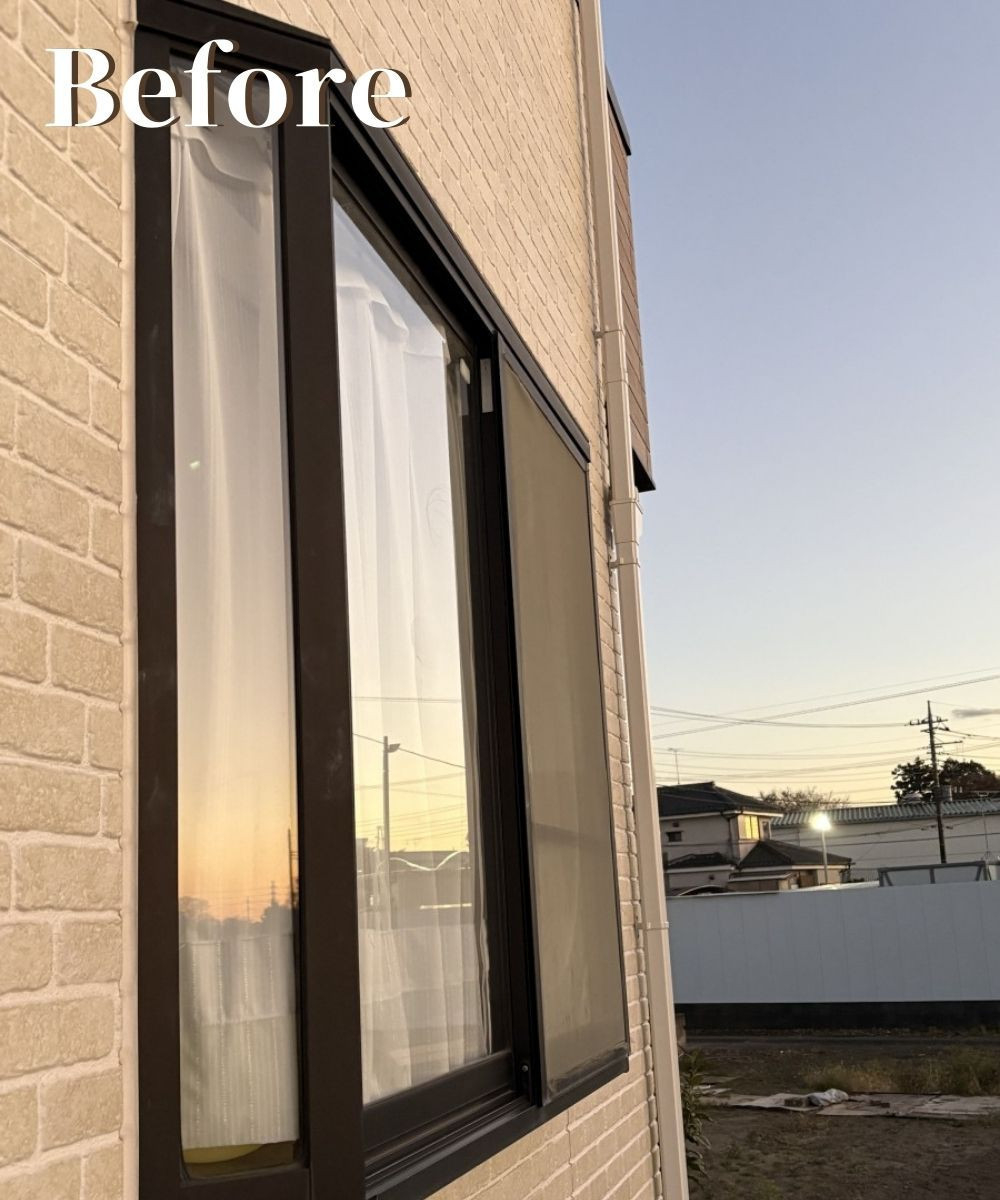 ヤシオトーヨー住器の出窓にも小窓にも！面格子で防犯対策！の施工前の写真2