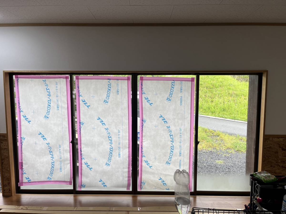 マド専門店 KATOの窓からの寒さが気になるので内窓を取り付けてもらいたいです！の施工前の写真1