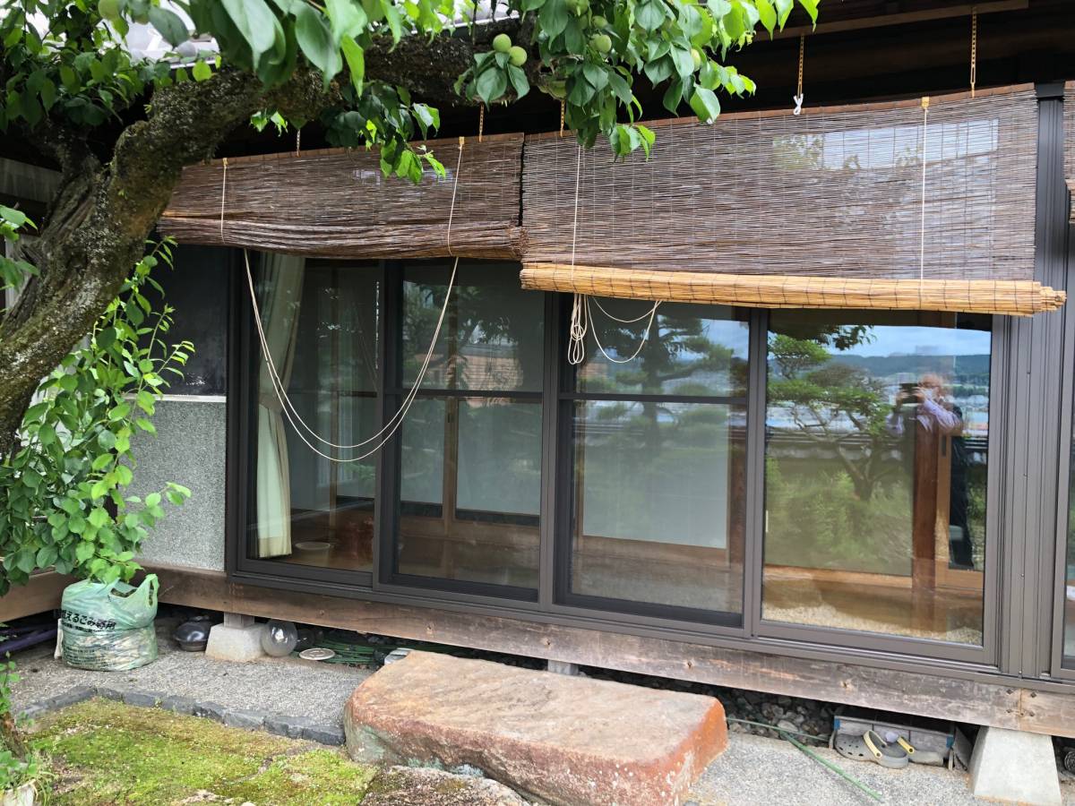 マド専門店 KATOの木製のサッシで窓からのすき間風が寒いです💦の施工後の写真1