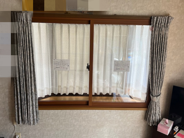 マド専門店 KATOの出窓にインプラスを取り付けました!の施工後の写真1