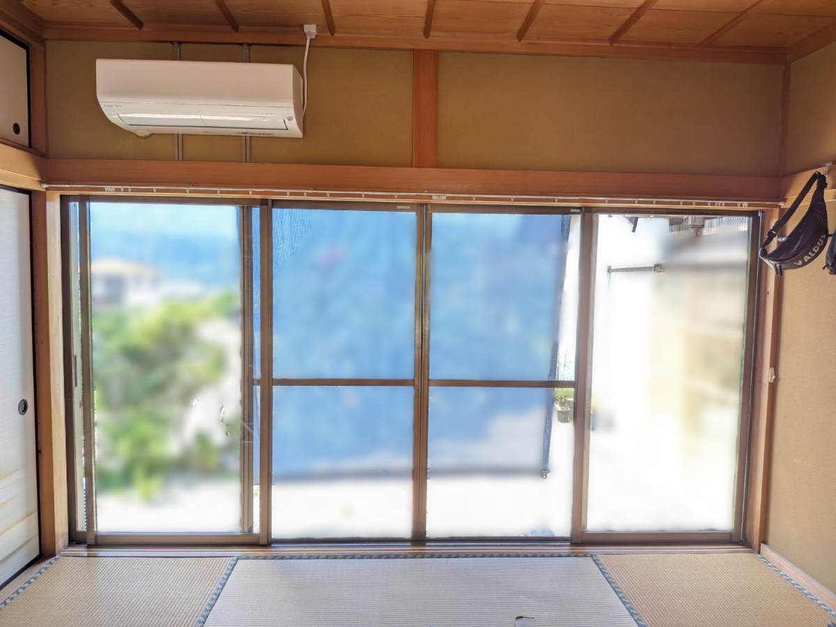 マド専門店 KATOの断熱対策には内窓【インプラス】がおすすめ!の施工前の写真1