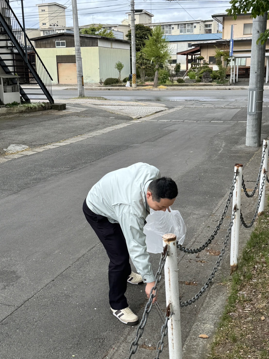 2024年 社会貢献清掃してきました～🧹✨ 大木建装硝子のブログ 写真6