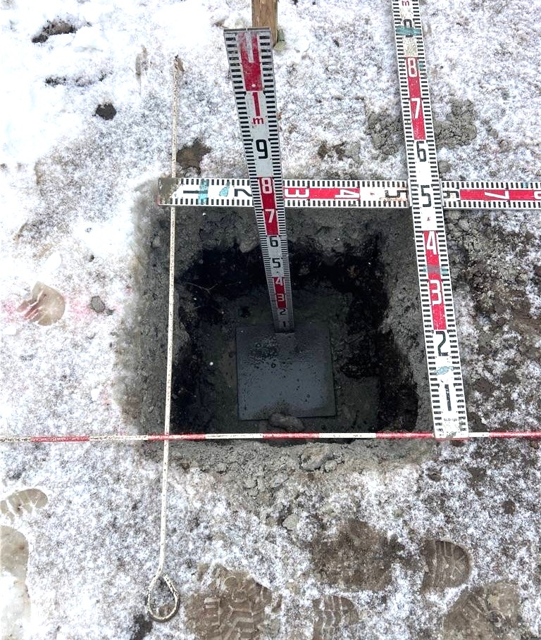 大木建装硝子の季節を問わず快適！ 冬も夏も助かる《 カーポート 》施工事例です🙌の施工事例詳細写真1