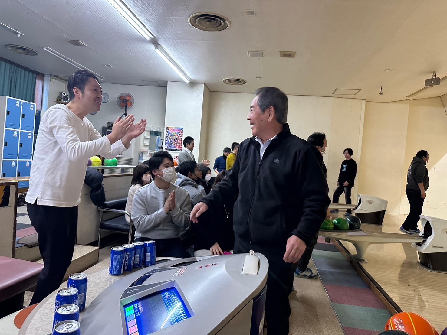 ★新春★～ボウリング大会・新年会～ 大木建装硝子のブログ 写真6