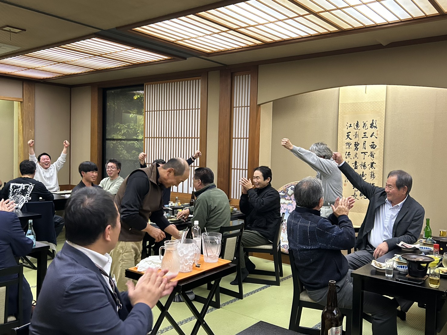 🎉歓迎会 & 芋煮会 🍂 大木建装硝子のブログ 写真14