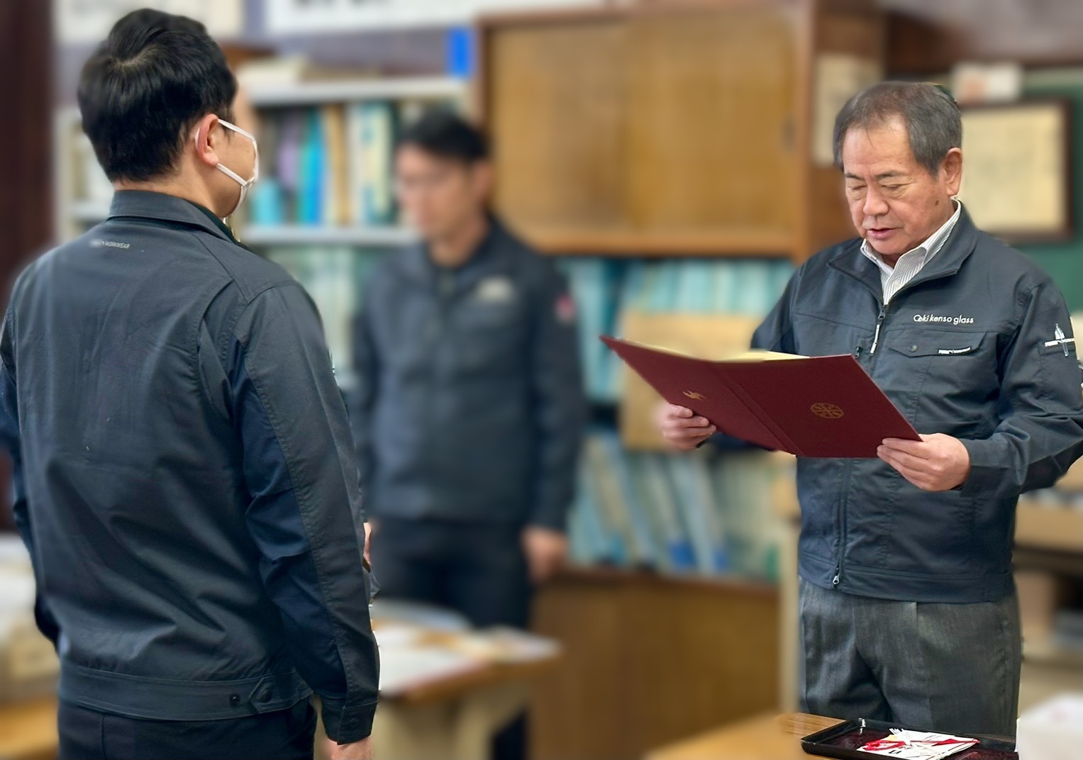 ◆第73回 優良商工従業員◆ 大木建装硝子のブログ 写真2