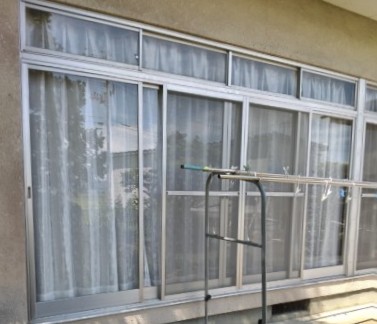 大木建装硝子の【補助金対象】窓と内窓、それから玄関もの施工事例詳細写真1
