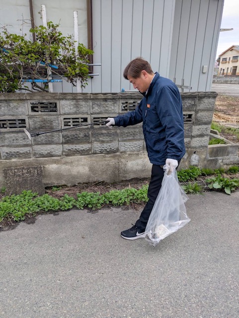 2025年 社会貢献事業 早朝清掃🧹🌷 大木建装硝子のブログ 写真7