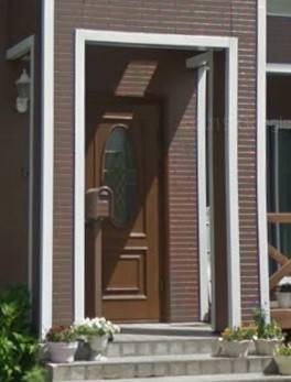 大木建装硝子のリシェント玄関ドアで断熱と便利を！の施工前の写真1
