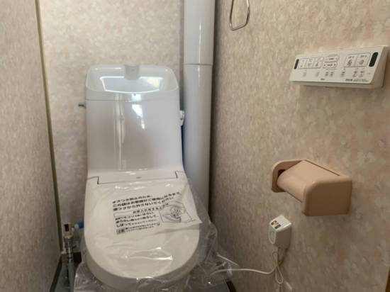 ミヤケの古くなったトイレを新品に交換施工事例写真1