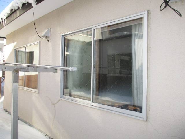 ミヤケの外窓リフォーム　リフレム樹脂窓編の施工前の写真1