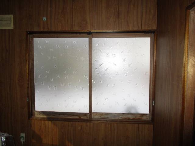 ミヤケの外窓リフォーム　リフレム樹脂窓編の施工前の写真3