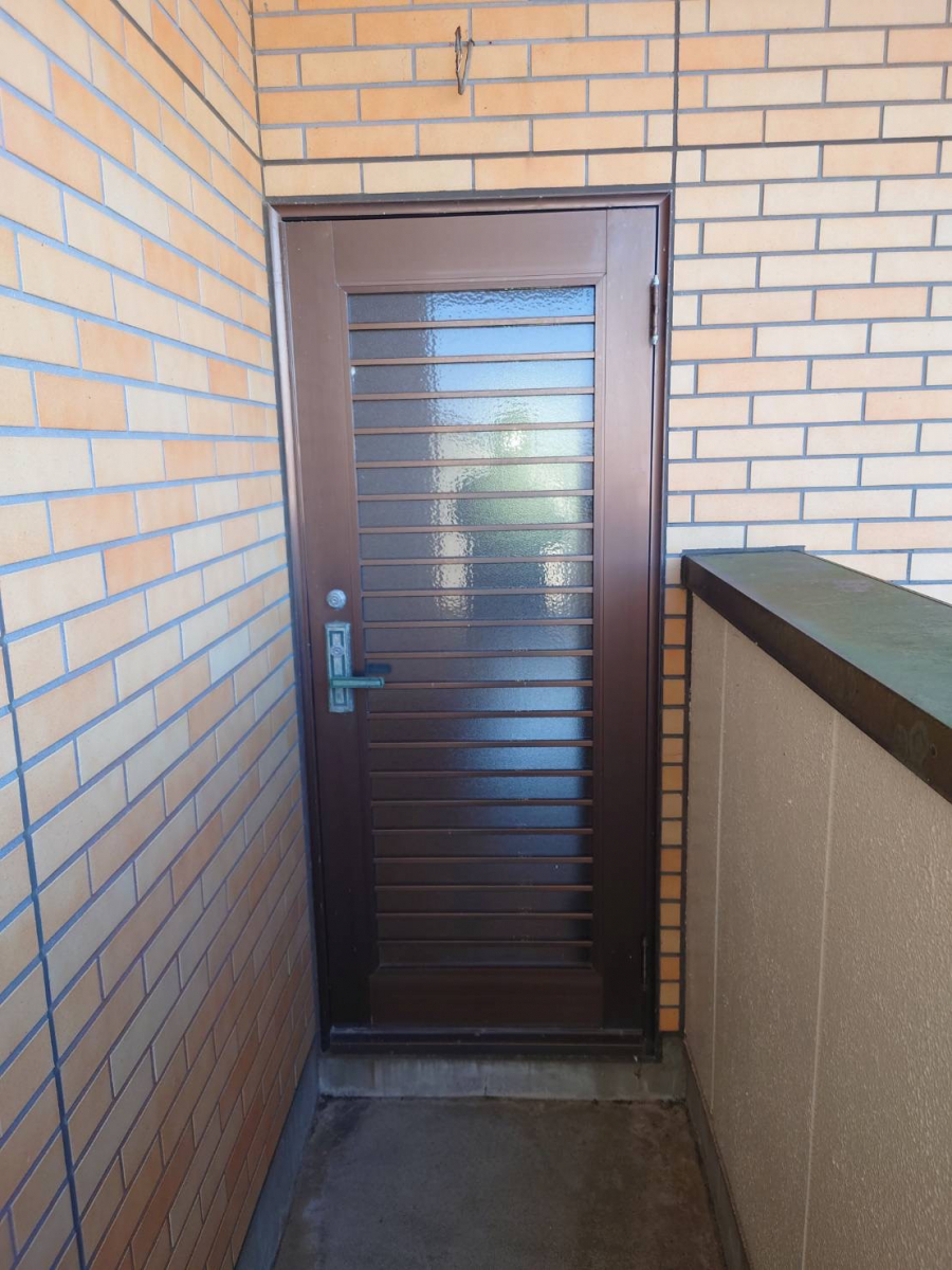 カワカの銚子市　ドア　交換　リフォーム　工事の施工前の写真1