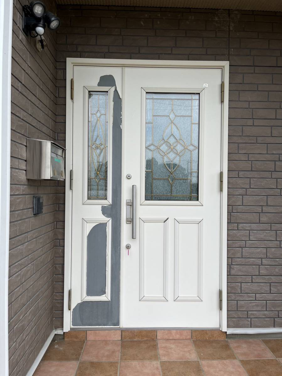 マルウチの【リシェント】玄関ドアを交換しましたの施工前の写真1