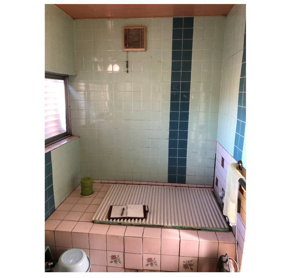マルウチの【システムバスルーム：アライズ】バスルームをリフォームしましたの施工前の写真1