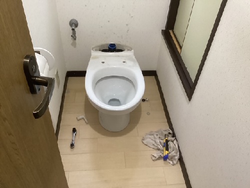 作州トーヨー住器の古くなった便器を取り換えたい!の施工事例詳細写真2