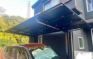 作州トーヨー住器のお家の外観に合わせたお洒落でスタイリッシュなカーポートの施工事例詳細写真5