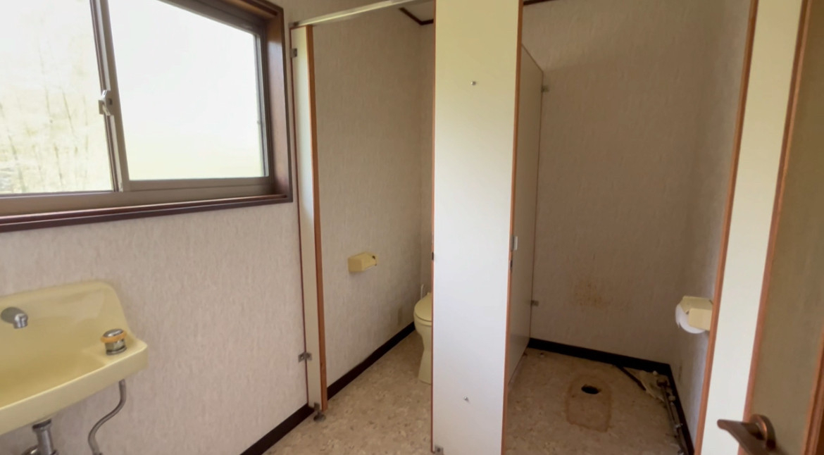 窓エコSENSHO 茨木店の淡路島 N様邸 内装工事の施工前の写真2