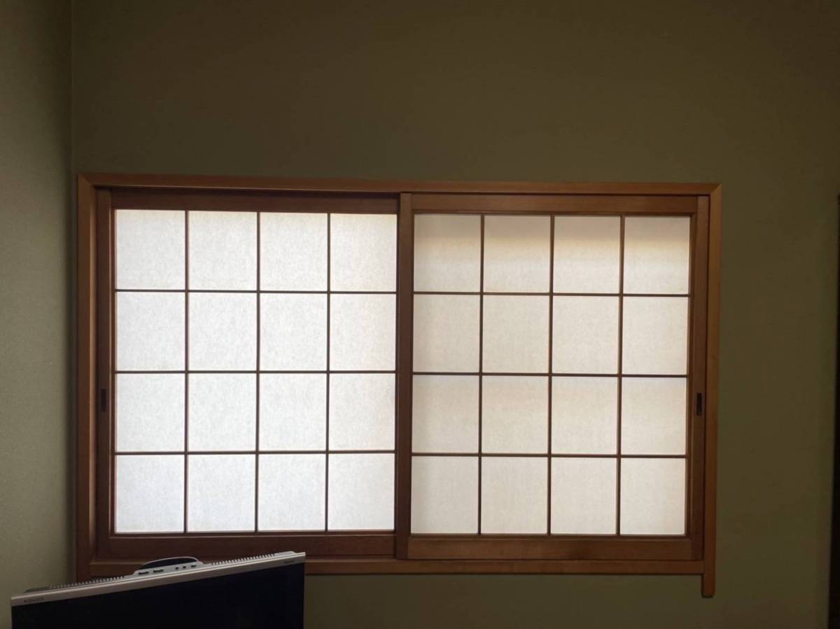 窓エコSENSHO 茨木店の高槻市　H邸　インプラス工事の施工前の写真2