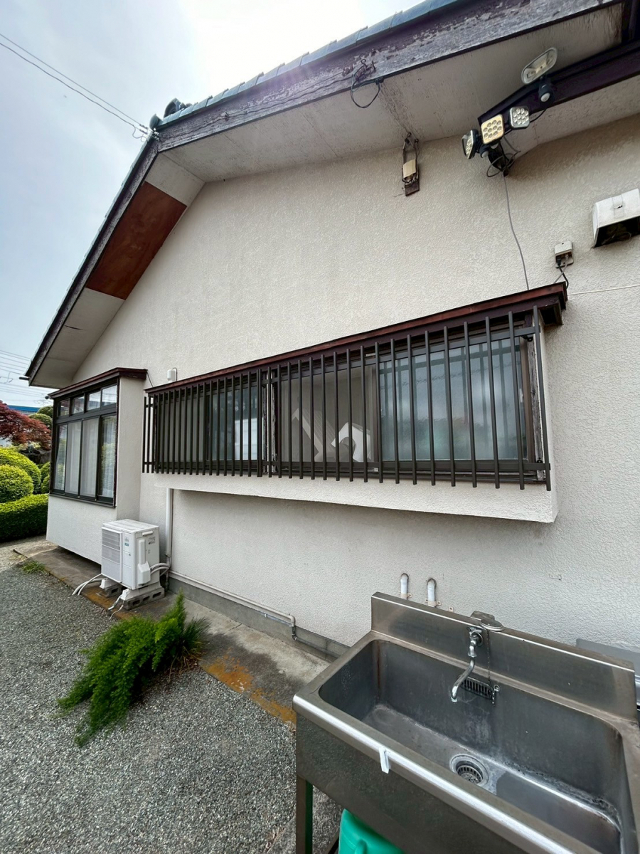 海老名トーヨー住器の”防犯対策をしよう!” アルミ面格子取付 施工例の施工後の写真1