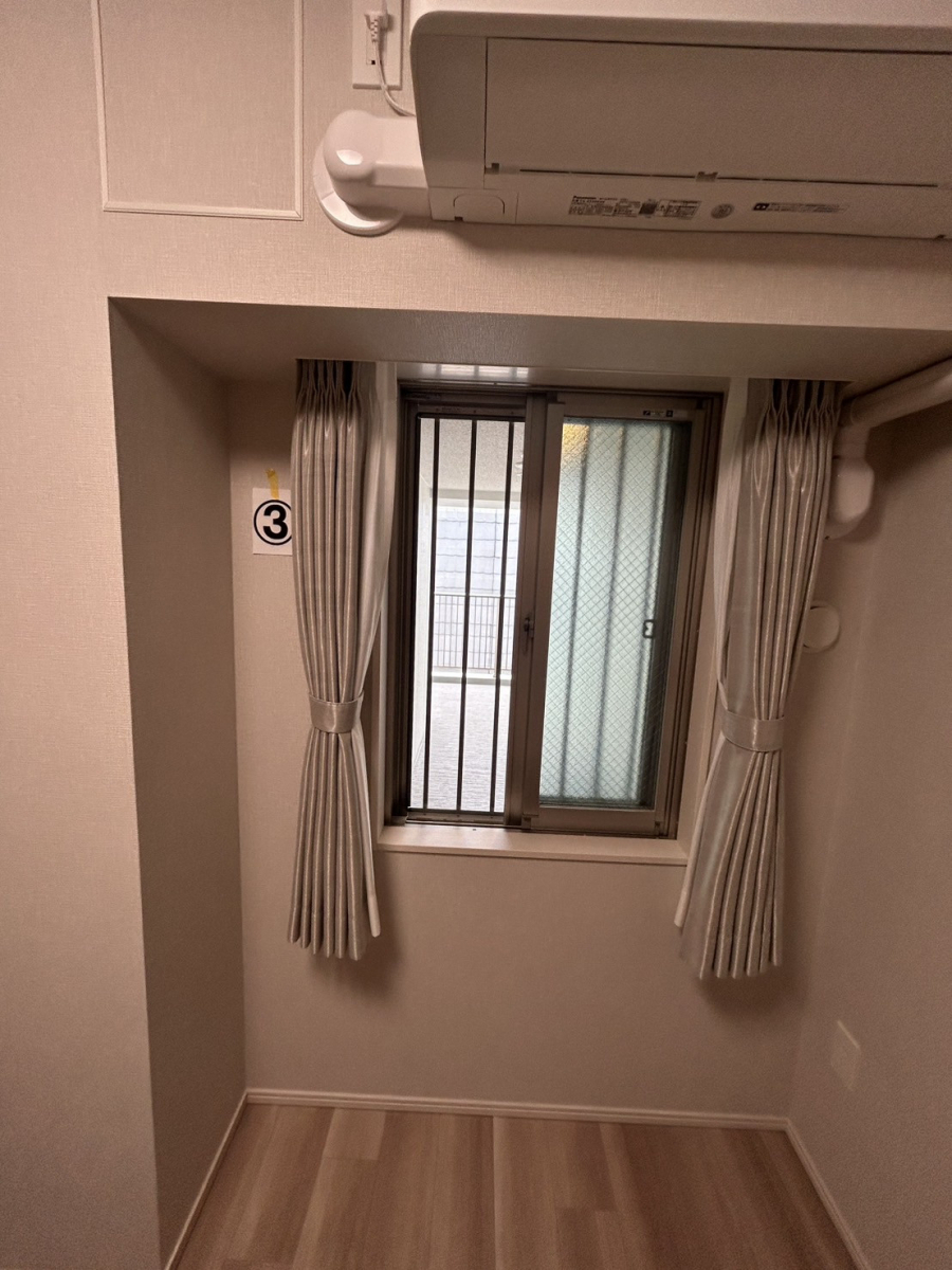 海老名トーヨー住器の海老名市 高層マンションの悩み「窓を二重にすることで、解決!」の施工前の写真3