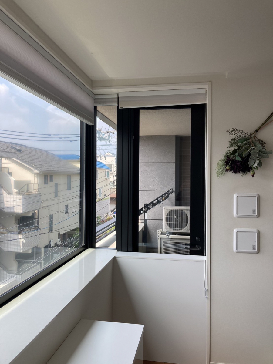 海老名トーヨー住器の東京都 マンション 内窓インプラス施工例の施工前の写真2