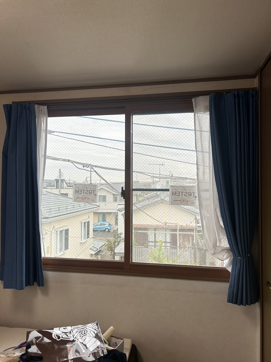 海老名トーヨー住器の海老名市内窓インプラス施工例「冬場、暖房をつけてても寒さが解消されない」の施工後の写真3