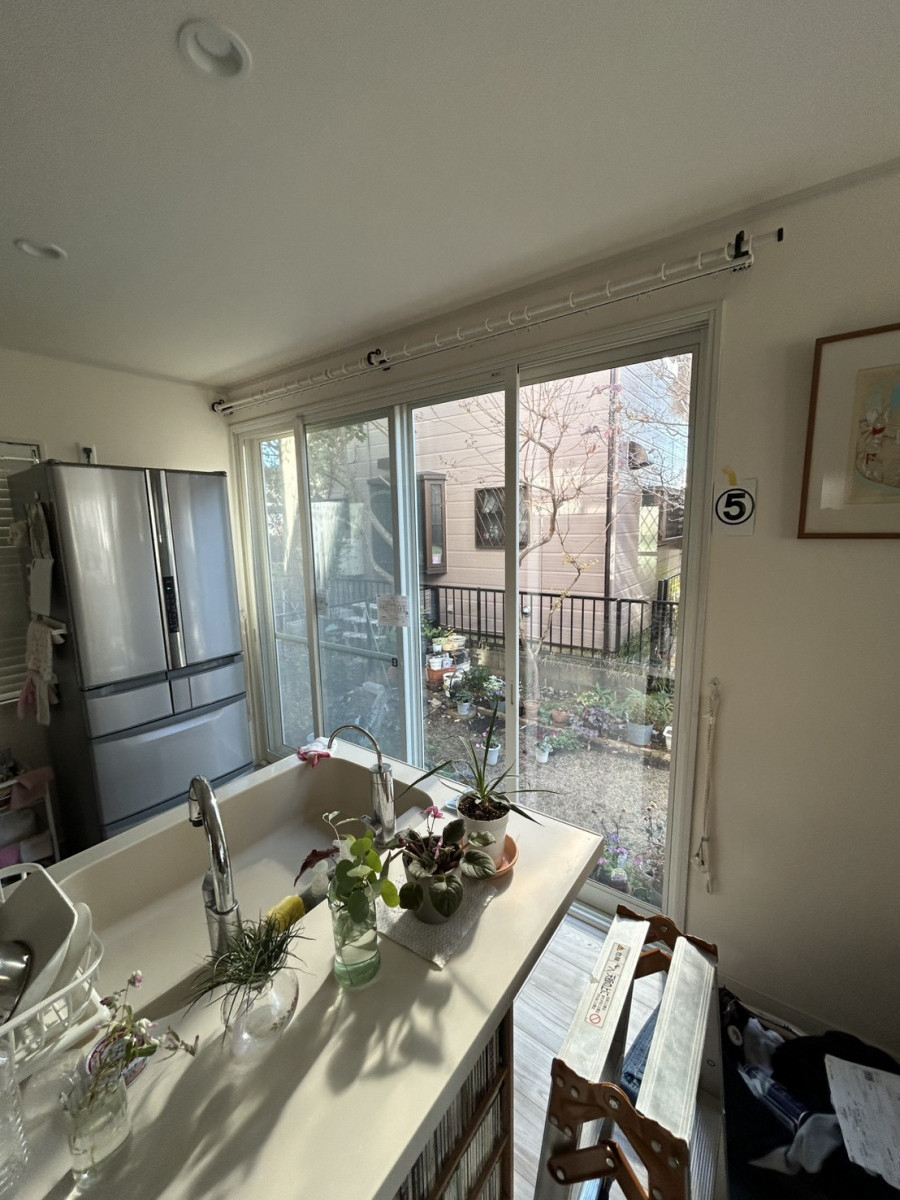 海老名トーヨー住器の2つの補助金活用で冬寒く夏暑い家にバイバイ！　内窓施工例の施工後の写真1