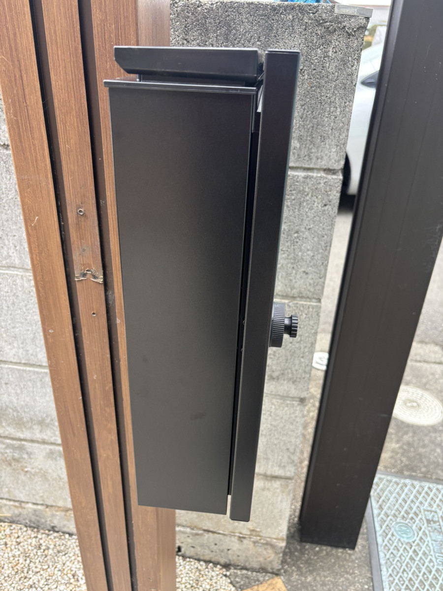 海老名トーヨー住器の海老名市　柱は既存をそのまま使用してボックスのみ交換しました。の施工後の写真2