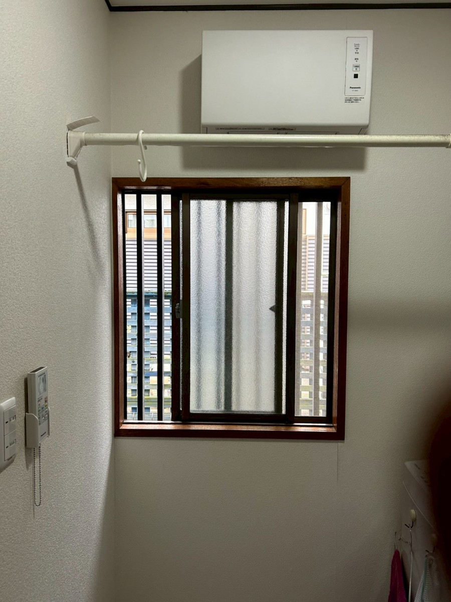 海老名トーヨー住器のリビングだけじゃない！寒さ対策・ヒートショック対策はトイレ・洗面所・廊下にもの施工前の写真1