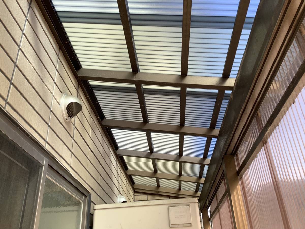 押田屋の波板テラス屋根材の取替の施工後の写真1