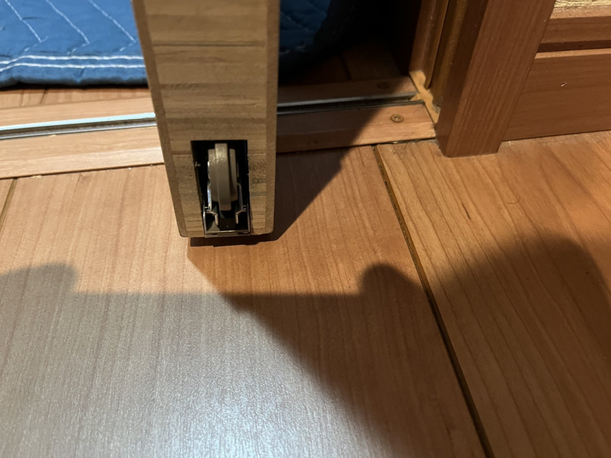 押田屋の建具の不具合の為、修繕に伺いました。の施工前の写真1