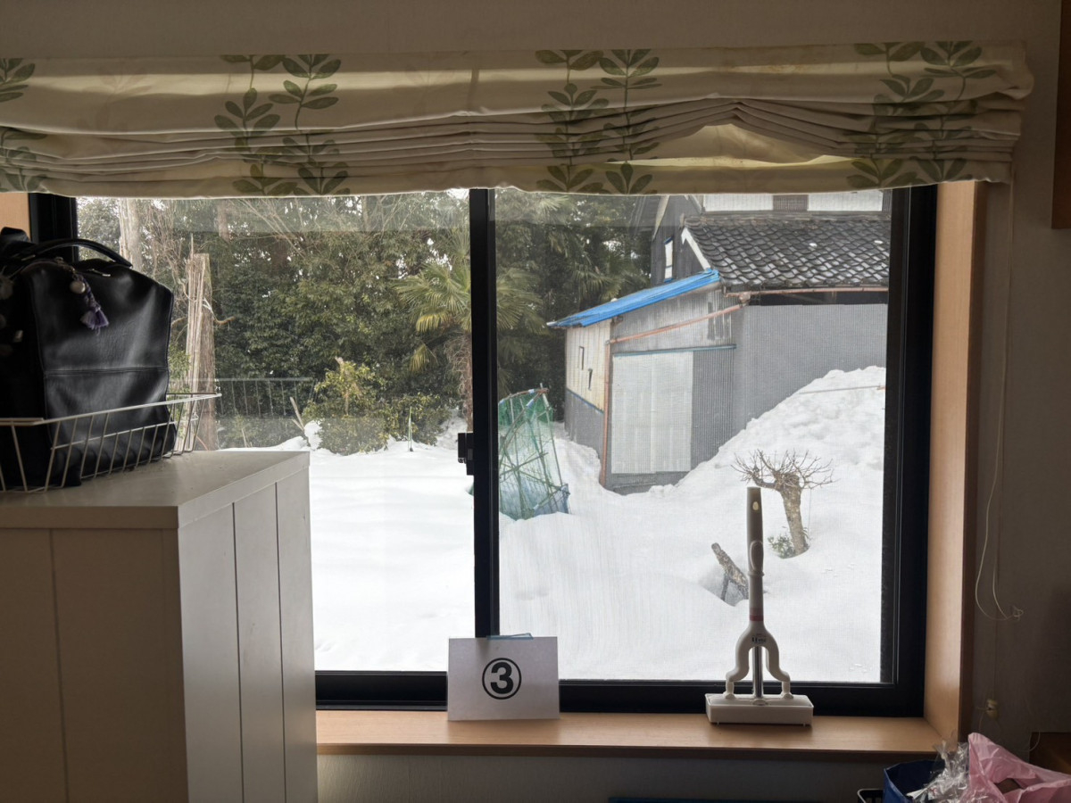 押田屋の❄️すきま風・騒音・寒さをまとめて解決✨ LIXILインプラスを設置しました！の施工前の写真2