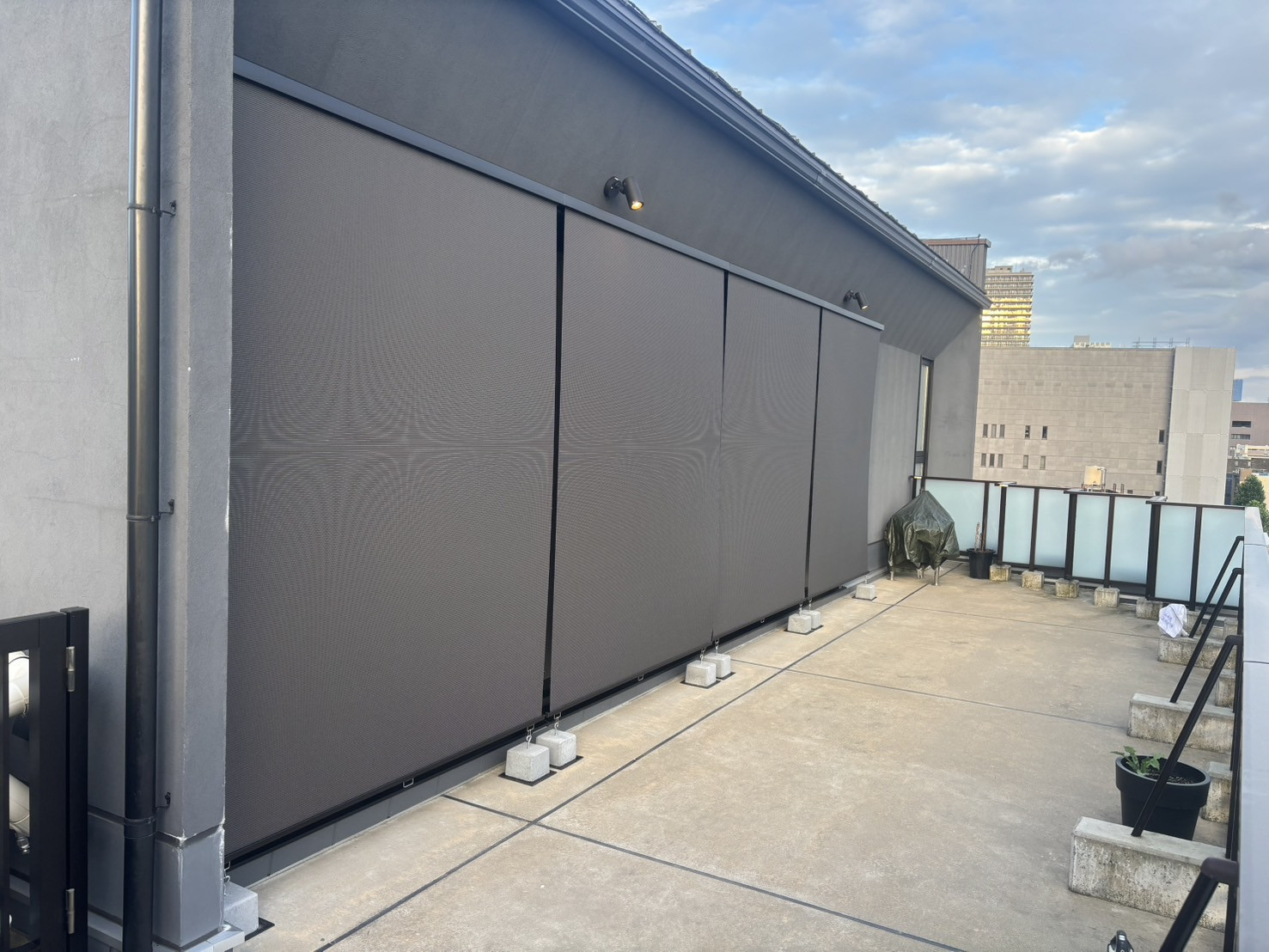 押田屋の☀️西日と暑さを外でカット！快適な夏へ✨ スタイルシェードを取付けました！の施工後の写真1