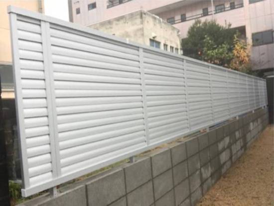 押田屋のフェンス取付施工事例写真1