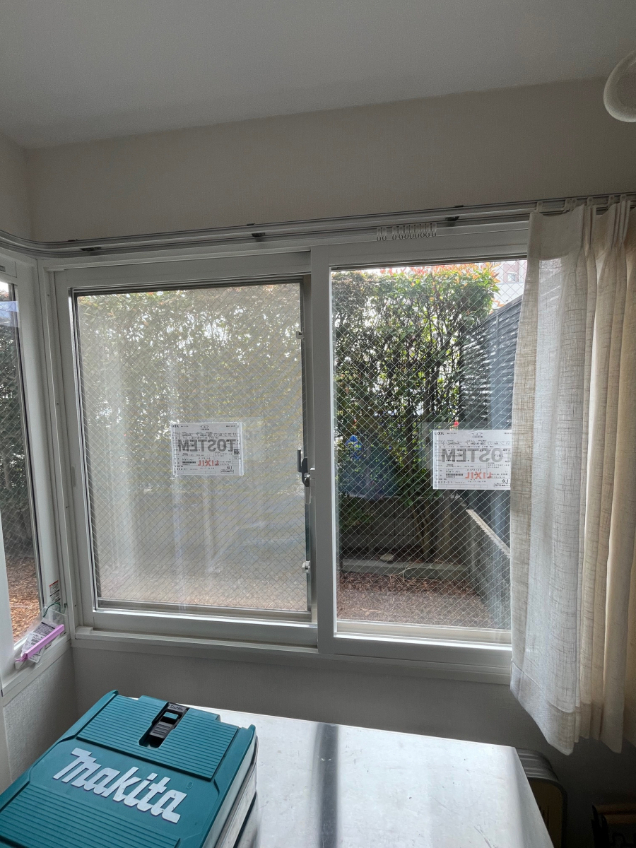 窓 トリカエ隊の江戸川区/こんな所にも内まで設置で快適に!の施工後の写真1
