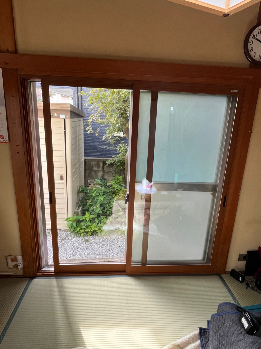 窓 トリカエ隊の墨田区/和室が寒いを内窓で解消の施工後の写真1